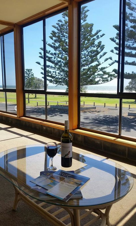 Lacepede Bay Motel - Holiday Cairns 7