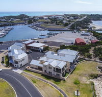 Robe Marina Accommodation - Holiday Cairns