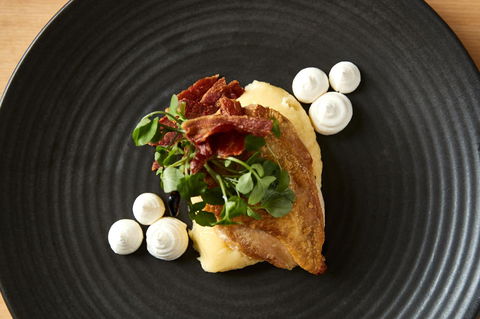 Rydges Newcastle - Holiday Cairns 26