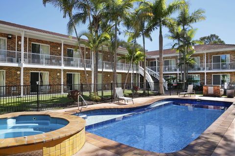 Aston Motel Yamba - Holiday Cairns 5