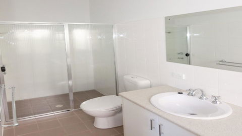 Golfers Paradise (18th Tee) - 52 Huntingdale Drive - Holiday Cairns 2