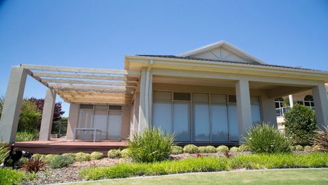 Golfers Paradise (18th Tee) - 52 Huntingdale Drive - Holiday Cairns 16