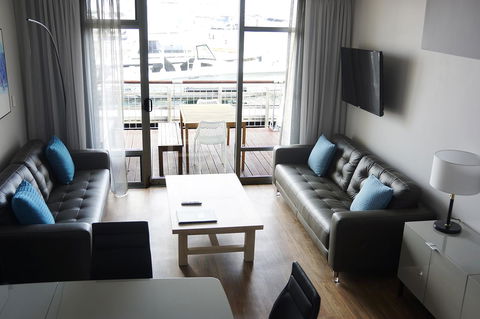 Oceanside 23 - Holiday Cairns 4