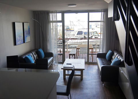 Oceanside 23 - Holiday Cairns 7