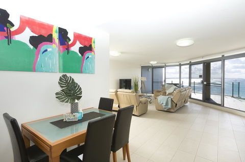 Sevan Apartments Forster - Holiday Cairns 11