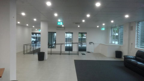 Perth City Backpackers Hostel - Note - Valid Passport Required To Check In - Holiday Cairns 13