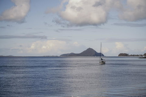 Anchorage Port Stephens - Holiday Cairns 18