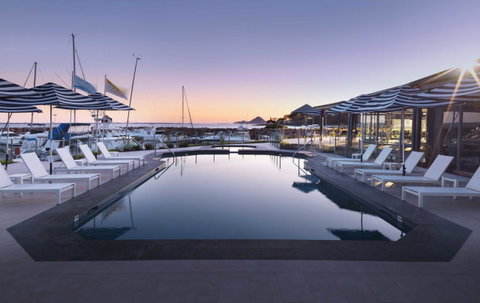 Anchorage Port Stephens - Holiday Cairns 0