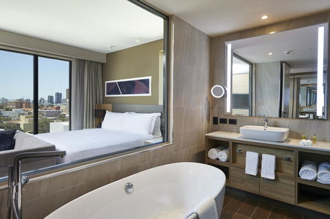 Doubletree By Hilton Perth Northbridge - Holiday Cairns 16