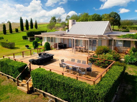 Grapevines Boutique Accommodation - Holiday Cairns 1