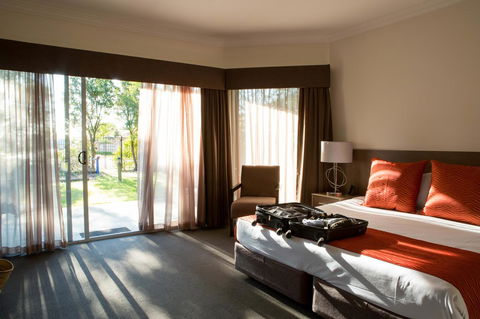 Hunter Gateway Motel - Holiday Cairns 3