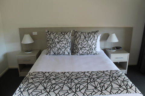 Hunter Gateway Motel - Holiday Cairns 5
