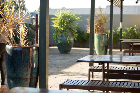 Hunter Gateway Motel - Holiday Cairns 19