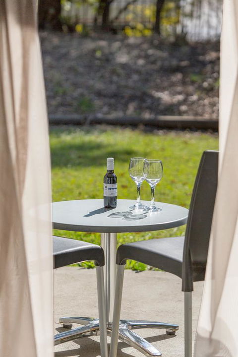 Hunter Gateway Motel - Holiday Cairns 16