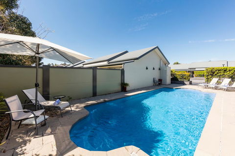 Hunter Gateway Motel - Holiday Cairns 23