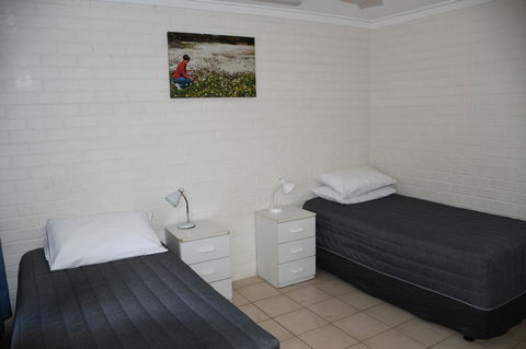 Kalbarri Seafront Villas - Holiday Cairns 18