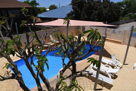 Kalbarri Seafront Villas - Holiday Cairns 9