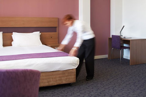 Quality Hotel Ambassador Perth - Holiday Cairns 9