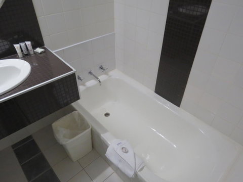 Metro Hotel Perth - Holiday Cairns 37