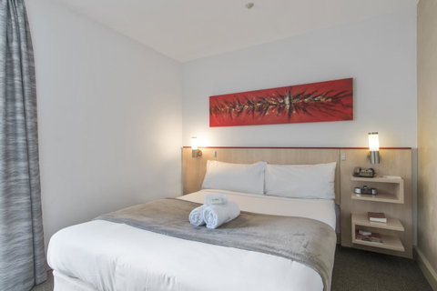 Metro Hotel Perth - Holiday Cairns 27