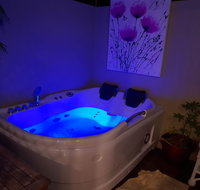 Nelson Bay Bed  Breakfast - Holiday Cairns