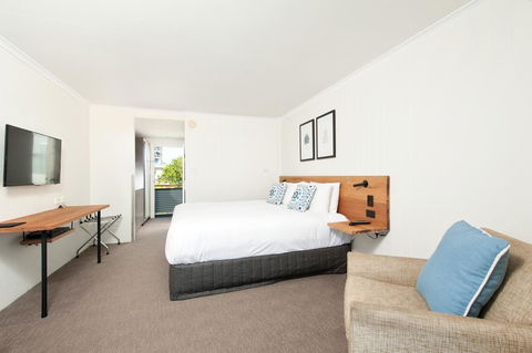 Hotel Nelson - Holiday Cairns 3