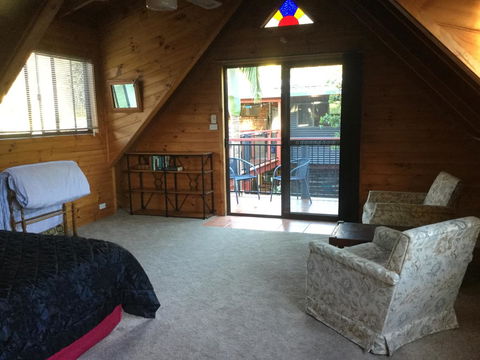 Jetz Bungalow - Holiday Cairns 6