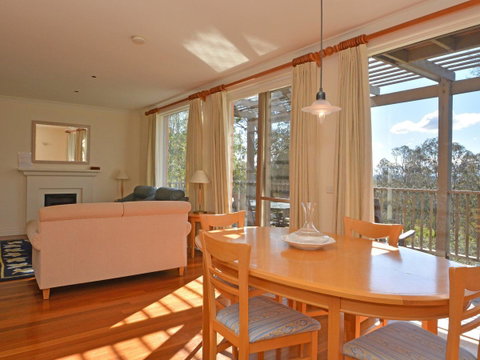 Villa 2br Prosecco Villa Located Within Cypress Lakes Resort - Holiday Cairns 5