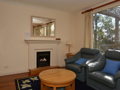 Villa 2br Prosecco Villa Located Within Cypress Lakes Resort - Holiday Cairns 2