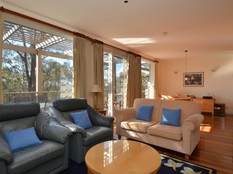 Villa 2br Prosecco Villa Located Within Cypress Lakes Resort - Holiday Cairns 3