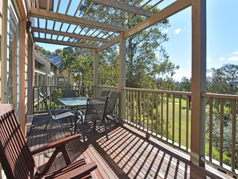 Villa 2br Prosecco Villa Located Within Cypress Lakes Resort - Holiday Cairns 0