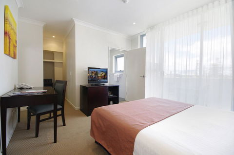 Macquarie Waters Boutique Apartment Hotel - Holiday Cairns 21