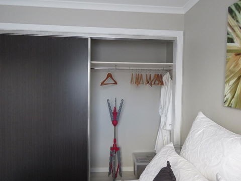 Sweet Spot Shellharbour - Holiday Cairns 4