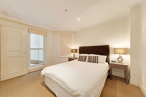 Wyndel Apartments Sydney CBD - Bond - Holiday Cairns 8