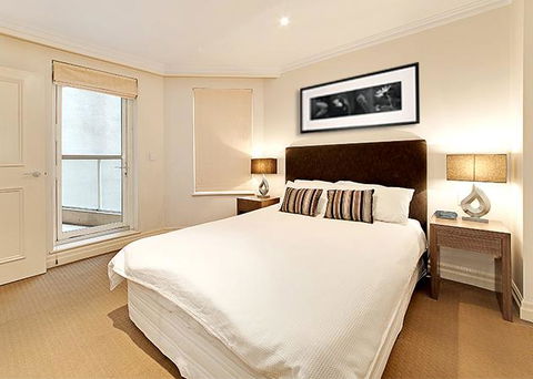 Wyndel Apartments Sydney CBD - Bond - Holiday Cairns 2