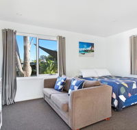 Huskisson Holiday Motel Cabins - Holiday Cairns
