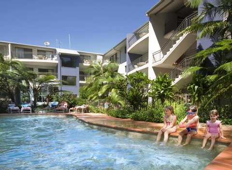 Flynns Beach Resort - Holiday Cairns 0