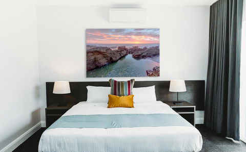 Coniston Hotel Wollongong - Holiday Cairns 0