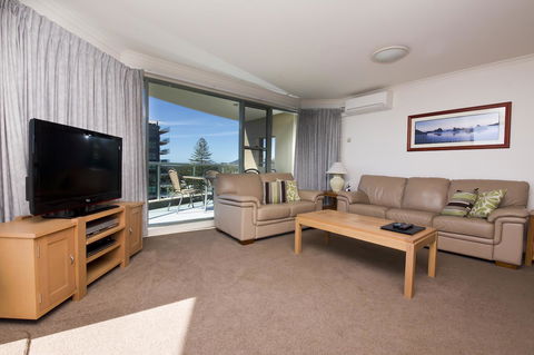 Sails Apartments - Holiday Cairns 12
