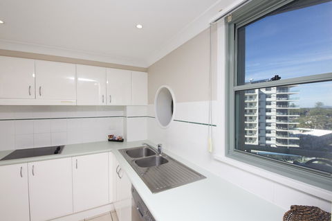 Sails Apartments - Holiday Cairns 7