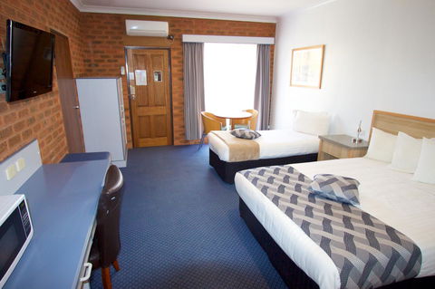 Albury Paddlesteamer Motel - Holiday Cairns 18
