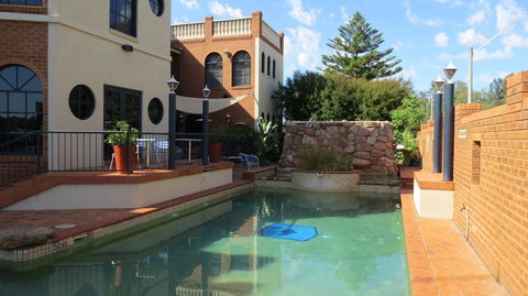 Albury Paddlesteamer Motel - Holiday Cairns 5
