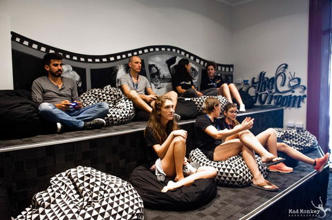 Mad Monkey Kings Cross - Holiday Cairns 10