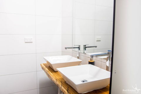 Mad Monkey Kings Cross - Holiday Cairns 11