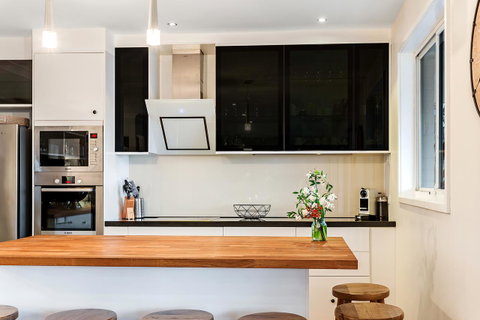 Phuza Maningi 17 Myan Close - Holiday Cairns 8
