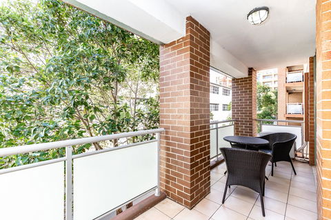 DD Apartments On Darling Harbour - Holiday Cairns 8