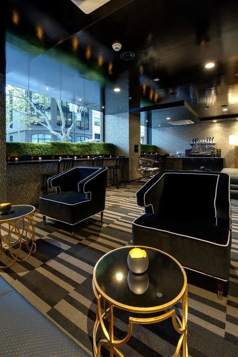 57Hotel - Holiday Cairns 32