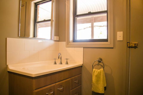 Ironstone Estate Lovedale - Holiday Cairns 12