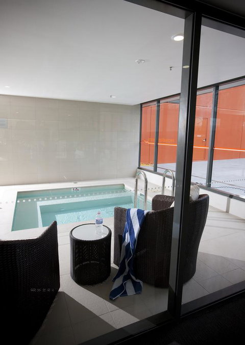 Novotel Newcastle Beach - Holiday Cairns 29