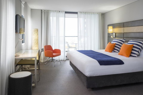 Novotel Newcastle Beach - Holiday Cairns 14